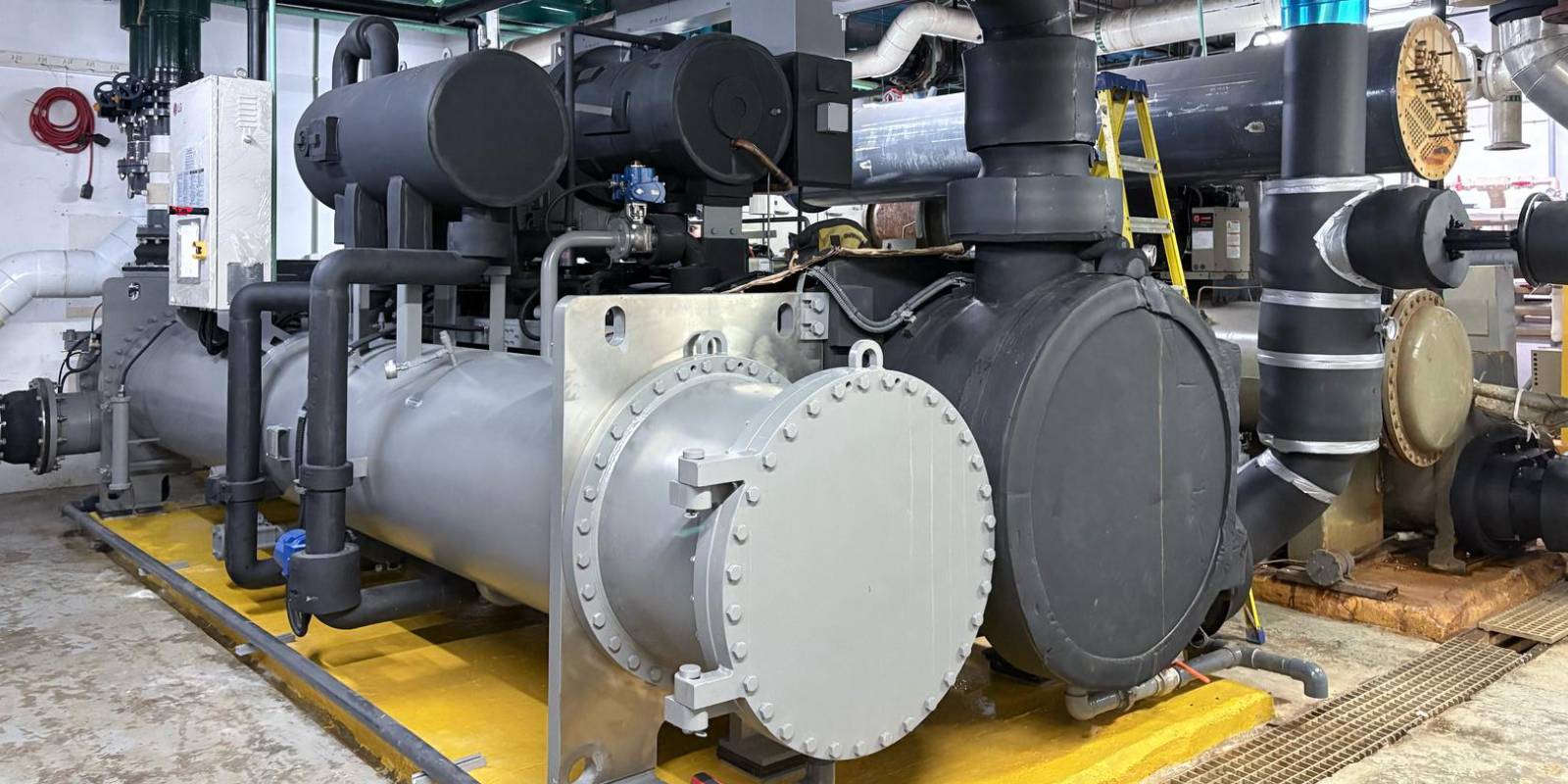 Unidad chiller centrífugo Inverter con una capacidad de 500 toneladas de refrigeración